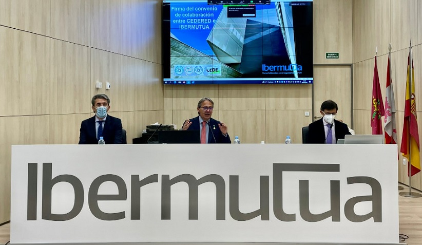 firma convenio Ibermutua-Cedered
