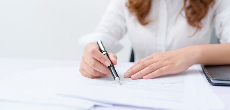 Contratación